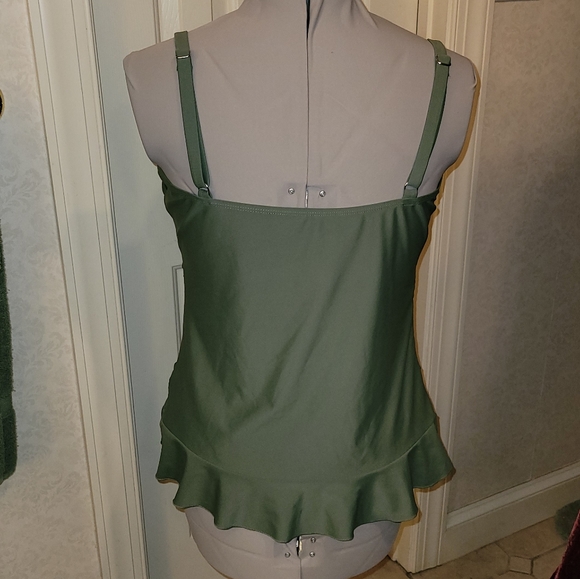 Hilor Tankini Retro Ruched Swimsuit Top with Ruffled Peplum Hem New Without Tag - Picture 4 of 12